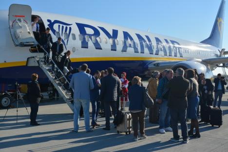 Ryanair se retrage de pe Aeroportul din Oradea, după ce și-a luat banii din ajutorul de stat. Cine vine în loc?