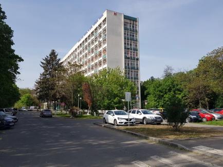 Iniţiativă insolită a conducerii Spitalului Municipal din Oradea: Împlinirea a 50 de ani de existenţă printr-o... Zi a Porţilor Deschise