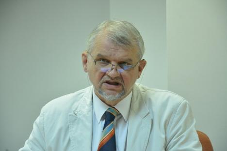UDMR a declanşat operaţiunea „Salvaţi-l pe directorul Szarka”: Kelemen Hunor a intervenit la premierul Orban pentru ca Szarka Arpad să rămână şef la Pensii în Bihor
