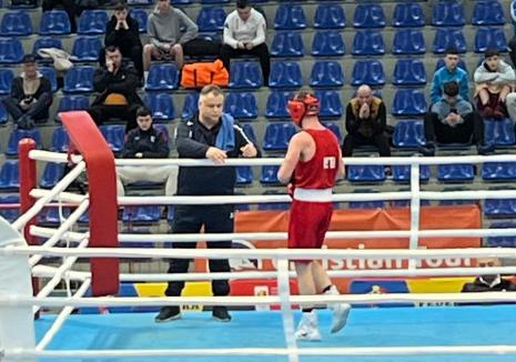 Salontanul Szucs Istvan şi-a câştigat dreptul de a reprezenta România la Campionatul European de box pentru tineret din Croaţia