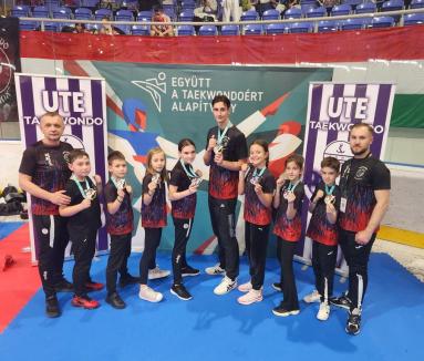 Trei clasări pe podium pentru sportivii orădeni la Campionatului Național de Taekwondo WT de la Braşov (FOTO)