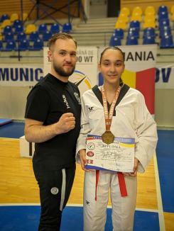 Trei clasări pe podium pentru sportivii orădeni la Campionatului Național de Taekwondo WT de la Braşov (FOTO)