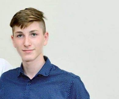 Solidari cu Andrei Teoran: Un adolescent din Mădăras suferă de o boală gravă şi are nevoie de ajutor. Demonstraţii de box, dans şi karate pentru sprijinirea lui