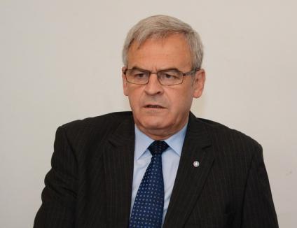 Laszlo Tokes le cere parlamentarilor "cu bun simţ" să nu voteze legea exploatărilor la Roşia Montană