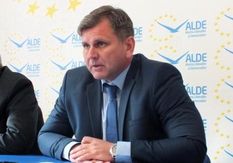 ALDE Bihor, 'ameninţat' de UDMR şi PNL din cauza candidaţilor de etnie maghiară din comune