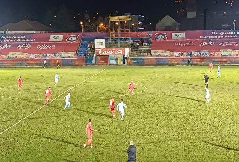 UTA a remizat, 0-0, cu FC Voluntari, în, cel mai probabil, ultimul joc pe care l-a disputat la Oradea din cauza stării terenului