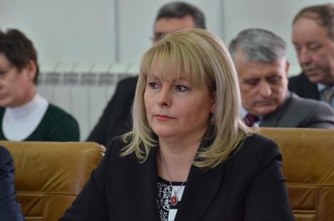 Încă o demisie în Consiliul Judeţean: PSD-ista Valentina Butişcă a preferat un post plătit generos într-o companie de stat