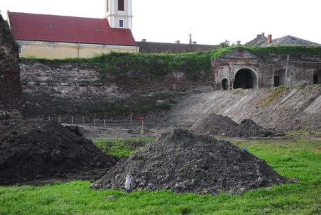 Comoară descoperită în Cetatea Oradea! (FOTO)