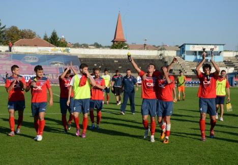 Niculescu a debutat "acasă" cu victorie: FC Bihor a bătut Luceafărul cu 2-1 (FOTO)