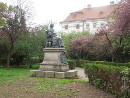 Verde înnourat: Ce urmăreşte Episcopia Romano-Catolică prin atacul la Bolojan (FOTO)