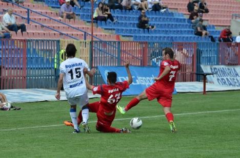 Surpriză: FC Bihor a învins lidera Gloria Bistriţa cu 2-0 (FOTO)