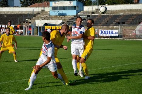 A patra victorie în amicale pentru FC Bihor: 2-1 cu SC Bacău