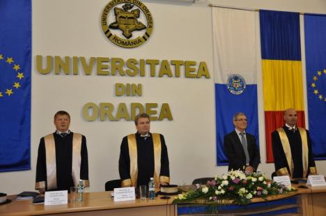 Un specialist francez în urbanism şi amenajarea teritoriului a devenit Doctor Honoris Causa al Universităţii din Oradea (FOTO)