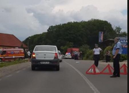 Accident în Băile Felix: O femeie care traversa DN76 prin loc nepermis a fost rănită 