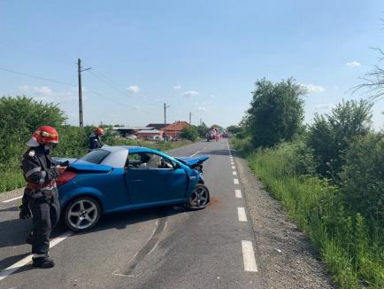 Trafic blocat, după un accident pe DN 19 E, în Bihor: Doi șoferi răniți, unul a fost transportat la spital cu elicopterul SMURD