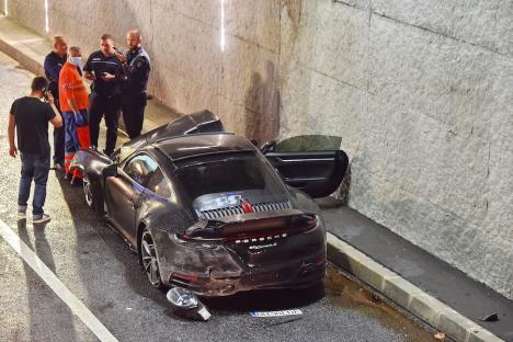 Fugă cu folos: Cum a scăpat de acuzația că a condus drogat șoferul de Porsche care a provocat accidentul din pasajul Magheru din Oradea (FOTO/VIDEO)