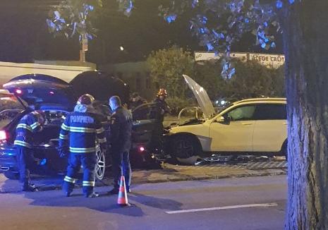 Accident pe Borșului: Două Mercedes-uri s-au ciocnit (FOTO / VIDEO)