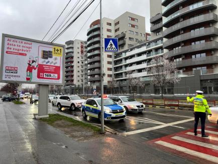 Accident în Calea Aradului: O femeie a fost lovită pe trecerea de pietoni (FOTO)