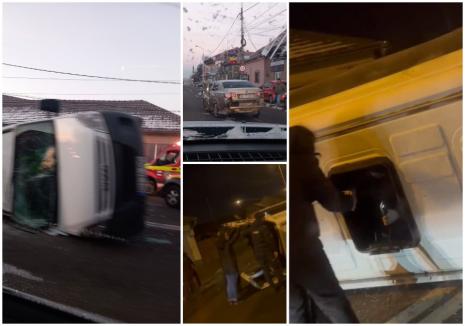 Accident cu două mașini și un microbuz, luni dimineața, în Oradea: 15 persoane transportate la spital, una dintre victime a trebuit descarcerată (FOTO/VIDEO)