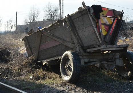 Accident cu 10 victime la Berechiu, după ce o maşină a intrat într-o căruţă