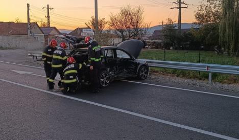 Accident pe centura Aleșd. UPDATE: Un băiețel de 7 ani, internat cu hematom intracranian