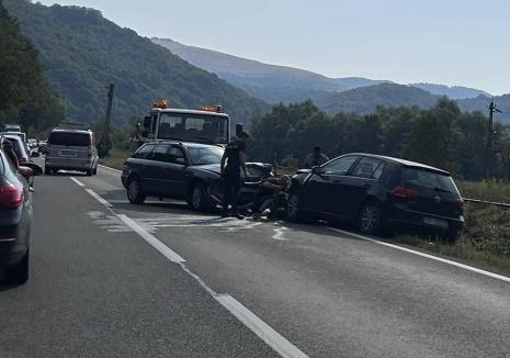 Mașină cu numere de Bihor, implicată într-un accident pe DN1, în Ciucea (FOTO)