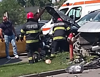 Accident pe Calea Clujului din Oradea: O persoană a ajuns la spital, trei maşini au fost avariate (FOTO)