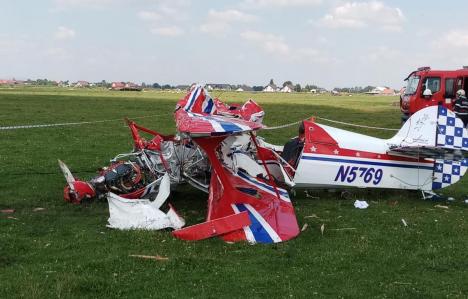 Accident aviatic grav: Un pilot a murit, iar un altul este în stare gravă, după ce două avioane s-au ciocnit în aer (FOTO/VIDEO)