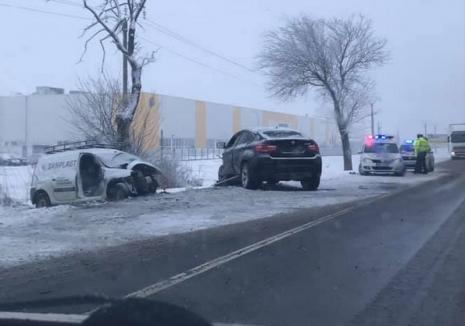 Polițiștii bihoreni, despre accidentul mortal de pe DN 79: Şoferul din BMW X6 a pierdut controlul maşinii. Mașina avea cauciucuri de vară