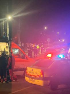 Accident în Bihor. Două persoane au fost transportate la spital (FOTO)
