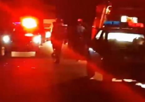 Accident mortal în Bihor: Un tânăr de 24 de ani a decedat, după impactul dintre un autoturism și un TIR