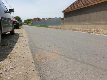 Accident în Girișu de Criș: Un copilaș de 4 ani, în stop cardio respirator, după ce a fost lovit de o mașină (FOTO)