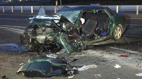 Accident teribil în Ungaria: Doi români, printre care un copil de 5 ani, au murit (FOTO/VIDEO)