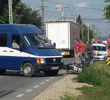 Accident mortal în Oşorhei: un motociclist a fost zdrobit de o dubiţă