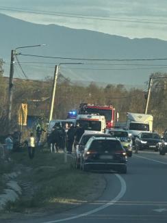 Tragedie pe DN76, în Bihor: O maşină s-a răsturnat, iar şoferiţa a murit la faţa locului (FOTO)