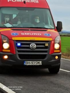 Accident grav cu trei autoturisme lângă Sălard. Şase persoane au fost rănite (FOTO)