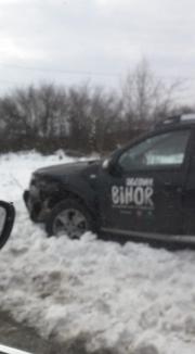 Accident cu trei maşini, pe DN 76. A fost implicată şi o maşină a AMD Bihor (FOTO)