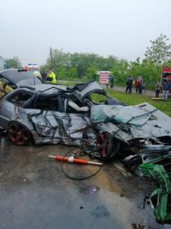 Accident cu 5 victime pe DN 1, în Tileagd, între un BMW și o autoutilitară. Un bărbat a murit, traficul a fost blocat (FOTO / VIDEO)