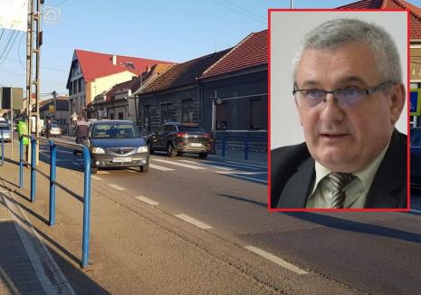 Accident în Aleșd: Primarul oraşului, Ioan Todoca, a fost izbit de o maşină pe o trecere de pietoni! (FOTO)
