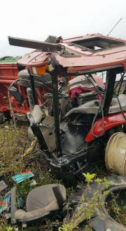Accident lângă Salonta: Un bărbat a murit, după ce tractorul pe care îl conducea a fost lovit de tren