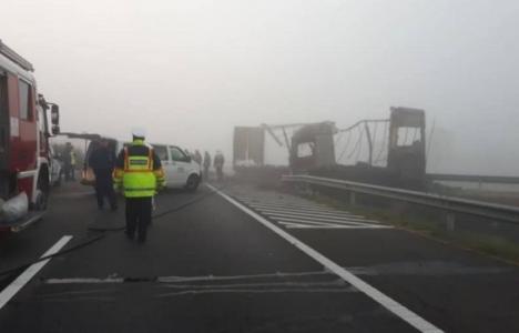 O familie de români a murit într-un accident în Ungaria. În total, șapte victime au ars de vii (FOTO)