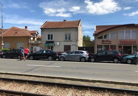 Tamponare în lanţ în Cantemir: doi copii răniţi, 4 maşini buşite