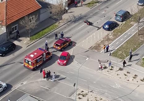 Accident în Oradea: Un motociclist a ajuns în spital (FOTO)