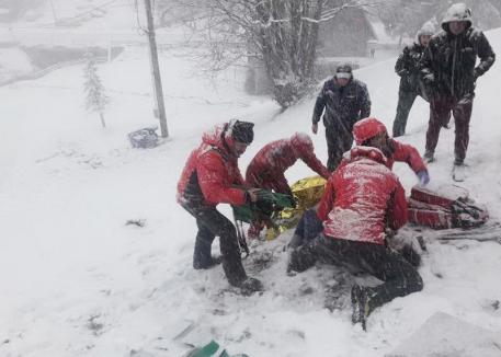 Accident la Arieșeni: Tânără din Germania, rănită grav după ce s-a răsturnat cu ATV-ul (FOTO)