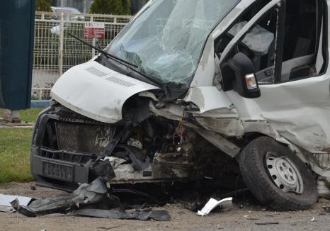 Accident mortal în Gepiu: Un salontan a murit după ce a intrat cu camioneta într-un TIR
