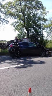 Accident la Mădăras, cu două victime: O dubiţă Ford a intrat în depășire, lovind frontal un Volvo (FOTO)