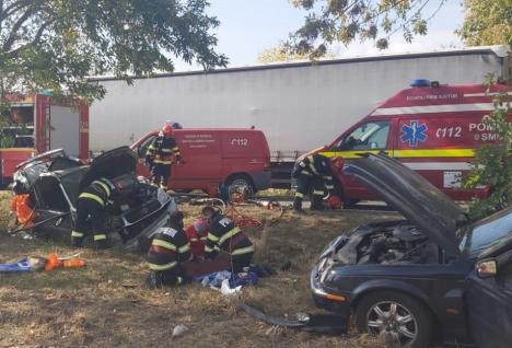 Accident grav la ieșirea din Salonta. Doi bărbați au murit! (FOTO)
