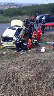 Accident în zona serpentinelor, la Paleu: șoferul este grav rănit (FOTO)