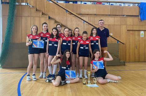 Echipa de minivolei ACS Super Volei 2017 Oradea a ocupat locul IV în Campionatul Naţional