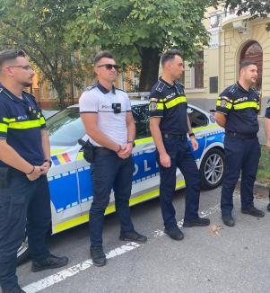 Polițiștii din Oradea au explicat, în trafic, noile reglementări privind eliberarea rezultatelor toxicologice și restituirea permiselor reținute (FOTO/VIDEO)